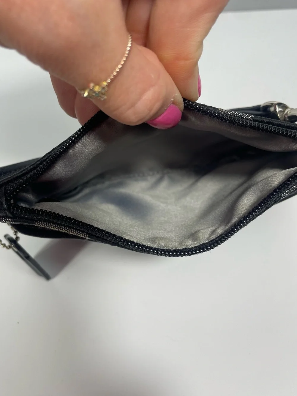 Coach Y2K Black Metallic Silver Signature C Jacquard Wristlet - Picture 3 of 7